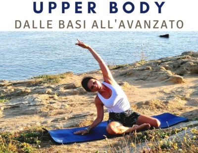 Lezione di Pilates a casa per spalle e torace