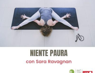 Lezione di yoga per vincere la paura